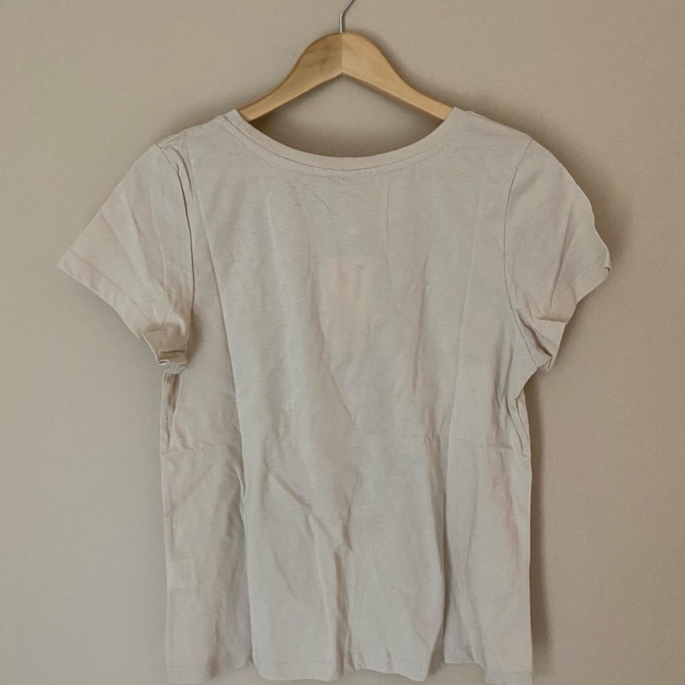 Vintage Graphic Tee - Picture 7 of 7